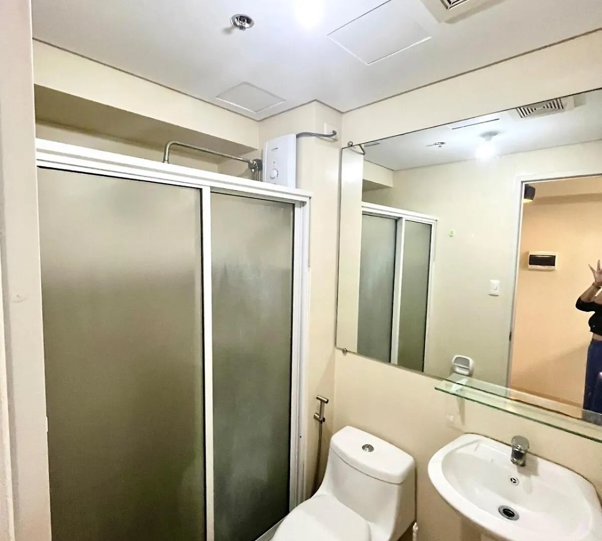 Avida Towers Near Marco Polo And Roxas Market Davao City 0*,